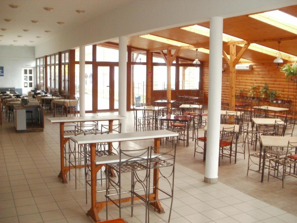 Strand Hotel Bogács Buitenkant foto